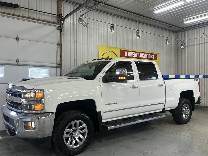 chevrolet silverado 3500hd 2018 1GC4K0EY5JF146242 image chevrolet silverado 3500hd 2018 1GC4K0EY5JF146242 image